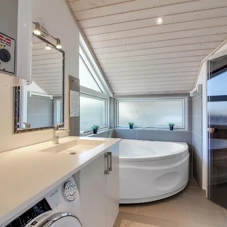 Felippa - 25m From The Sea By Interhome *